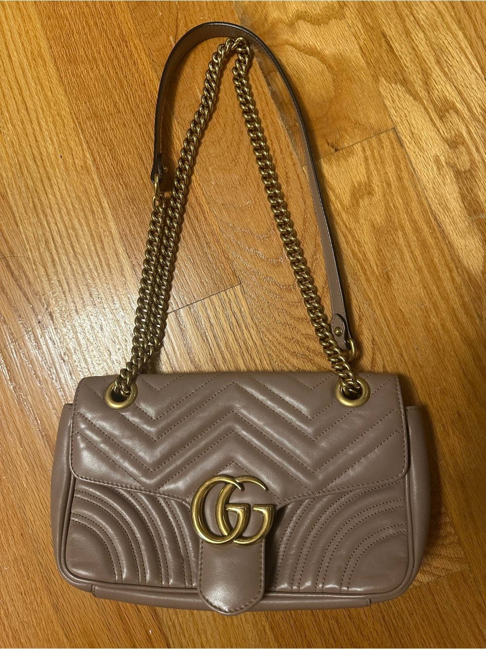 Gucci GG Marmont Quilted Leather Shoulder Bag in Taupe